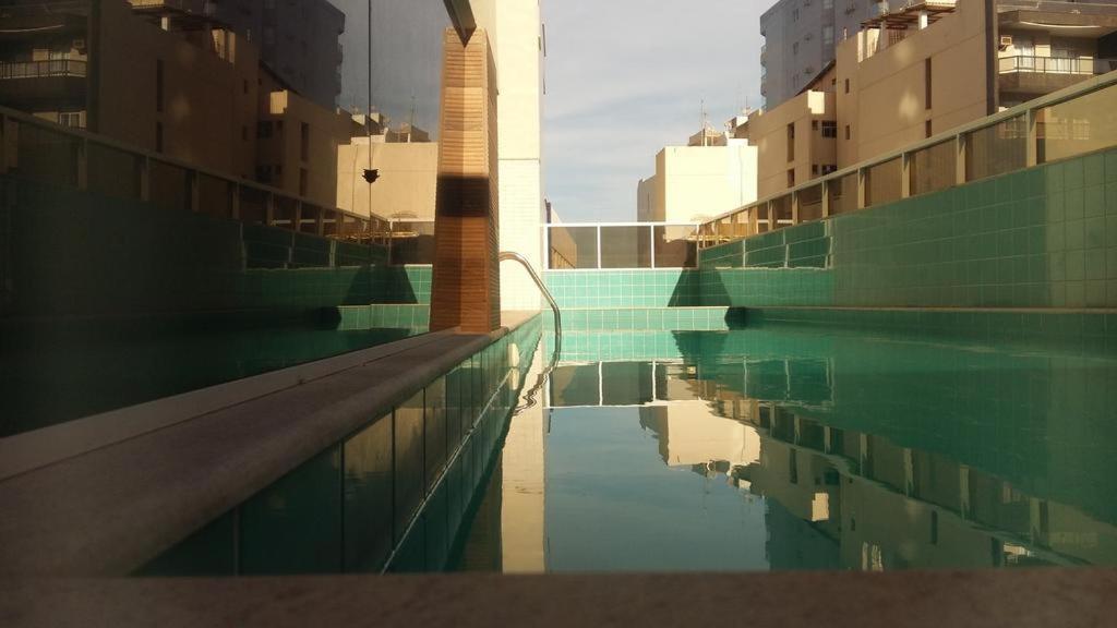Praia Do Morro - Guarapari - Apto 2 Quartos Com Internet - Piscina - Ar Split - Edificio Gil Nogueira Lejlighed Eksteriør billede